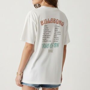 Billabong Oversized Tons of Sun Tour Graphic Tee XS